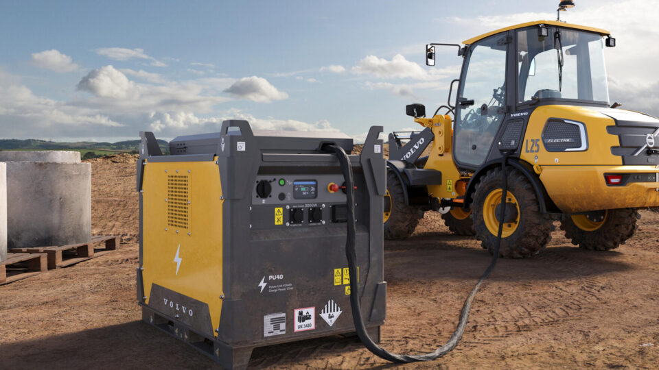 Innovative mobile charging solution PU40 from Volvo CE 01