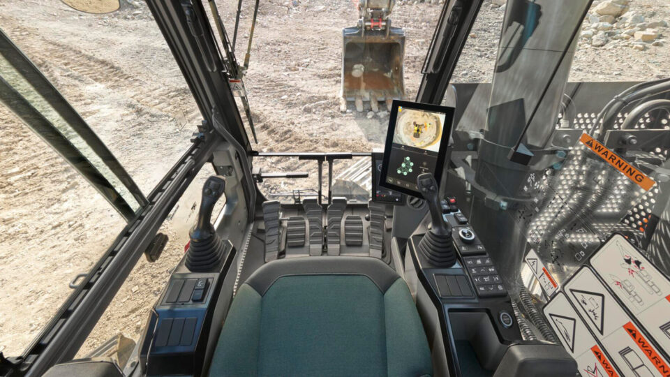 New Volvo excavators elevate customer productivity03